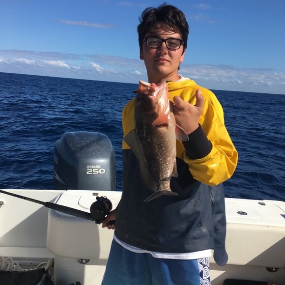 Meet your Posher, Abbos - Picture 1 of 1